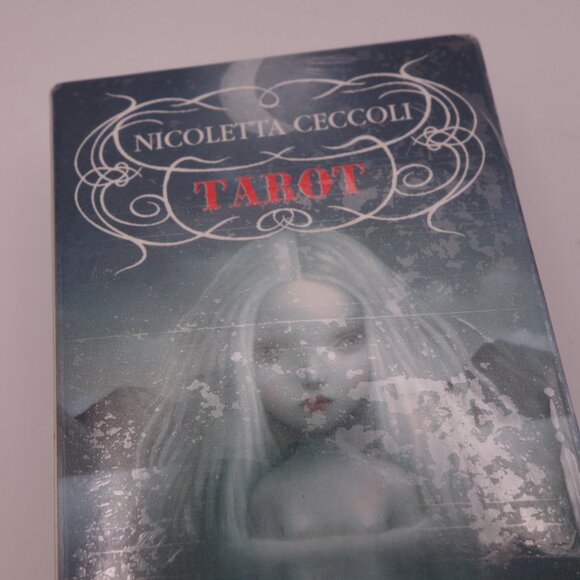 Nicoletta Ceccoli Tarot Deck Lo Scarabeo Torino Made in Italy ISBN-10: 073874433 - Picture 2 of 13